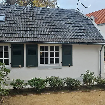 Kavalierhaus - Burg Heppingen Tatil Evi *