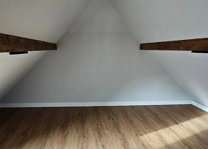 Kavalierhaus - Burg Heppingen